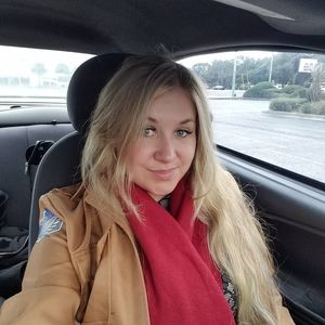 Meet your Posher, Maria